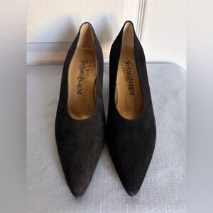Yves Saint Laurent Vintage Heels Black suede like new size 7